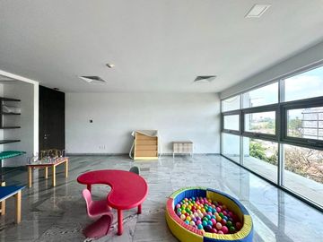Renta Departamento SemiAmueblado en Col. Ladron de Guevara, Guadalajara, Jal.