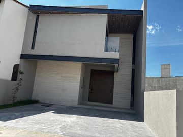 Venta de casa en León Fracc. Mayorca