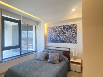 Departamento Amueblado en Renta y Venta | Adamant Querétaro | Piso 20 con Vista