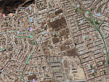 AMPLIO TERRENO EN LUCEPOLIS 1, MILENIO lll, Santiago de Querétaro EXCELENTE UBICACIÓN, a solo 15 min  del estadio Corregidora de Querétaro, 20 CENTRO