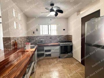 SE RENTA DEPARTAMENTO AMUEBLADO Y REMODELADO. LISTO PARA OCUPAR! MUY CENTRICO, POR AV. KABAH Y LA LUNA. 2 RECÁMARAS, 1.5 BAÑOS.