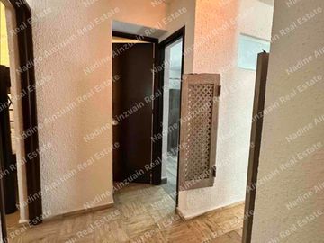 SE RENTA DEPARTAMENTO AMUEBLADO Y REMODELADO. LISTO PARA OCUPAR! MUY CENTRICO, POR AV. KABAH Y LA LUNA. 2 RECÁMARAS, 1.5 BAÑOS.
