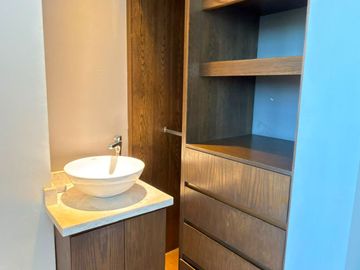 DEPARTAMENTO FLEX AMUEBLADO EN RENTA LEON GTO ZONA NORTE CON ROOF GARDEN PRIVADO A 5 MIN DEL PARQUE LOS CÁRCAMOS.