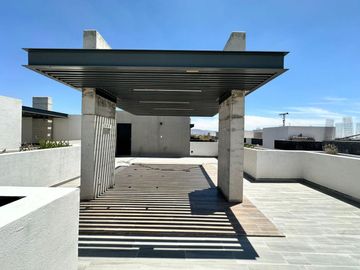 DEPARTAMENTO FLEX AMUEBLADO EN RENTA LEON GTO ZONA NORTE CON ROOF GARDEN PRIVADO A 5 MIN DEL PARQUE LOS CÁRCAMOS.