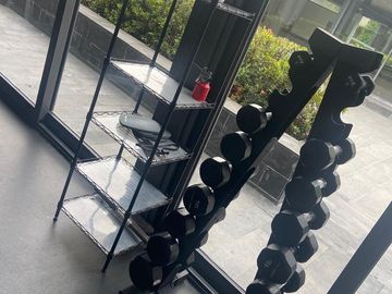 Departamento de 123m2 con balcón, cerca del ABC, Lomas de Memetla