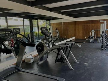 Departamento de 123m2 con balcón, cerca del ABC, Lomas de Memetla