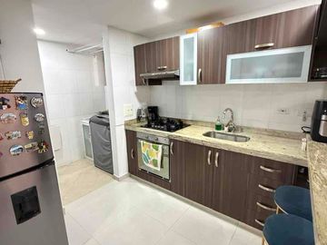 VENTA APARTAMENTO CABECERA DEL LLANO. EDIFICIO COLINA IMPERIAL