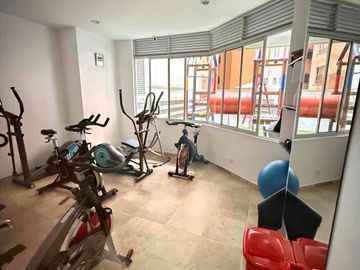 VENTA APARTAMENTO CABECERA DEL LLANO. EDIFICIO COLINA IMPERIAL