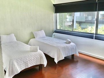 RENTO ESPACIOSO E ILUMINADO DEPARTAMENTO AMUEBLADO EN POLANCO