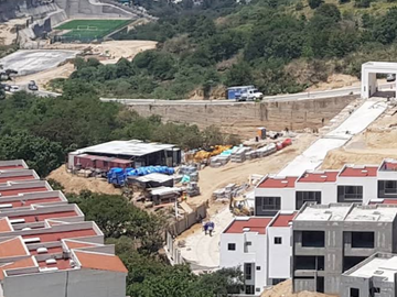 REMATE BANCARIO CASA PRIVADA DE LA CAÑADA BOSQUE REAL HUIXQUILUCAN