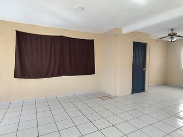 Local Comercial u Oficinas en Renta | Colinas de Santa Julia | Esquina | Cerca de Soriana Río Mayo