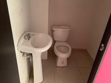 Local Comercial Renta AV. HEBERTO CASTILLO Garcia 40 m2 Planta Baja
