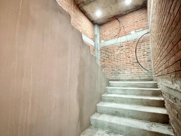 BODEGA EN RENTA I COL. OBRERA I IDEAL PARA ALMACENAMIENTO I FABRICA DE CALZADO O TEXTIL I CARPINTERIA, ETC. I ZONA CENTRICA I LUZ TRIFASICA.