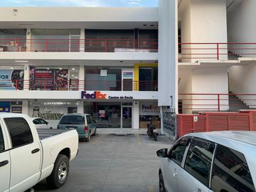 Local Comercial 40 m2 en Renta Av. Heberto Castillo Garcia, N.L. 2o. Piso