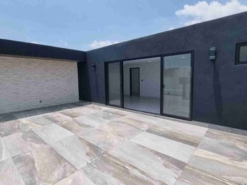 CASA EN VENTA EN LOMAS DE ANGELOPOLIS, PUEBLA