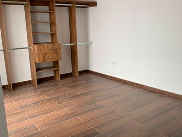 VENTA DEPARTAMENTO NUEVO JUNTO A LA PIRÁMIDE DEL PUEBLITO!