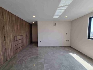 CASA EN VENTA EN LOMAS DE ANGELOPOLIS, PUEBLA
