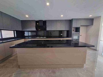 CASA EN VENTA EN LOMAS DE ANGELOPOLIS, PUEBLA