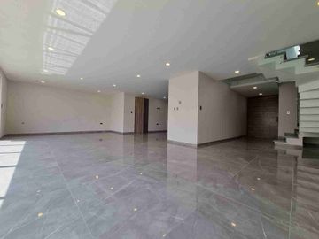 CASA EN VENTA EN LOMAS DE ANGELOPOLIS, PUEBLA