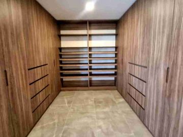 CASA EN VENTA EN LOMAS DE ANGELOPOLIS, PUEBLA