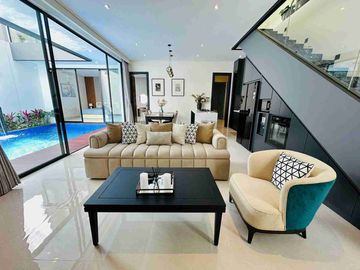 DIJUAL VILLA MEWAH BERAWA, CANGGU,KUTA UTARA