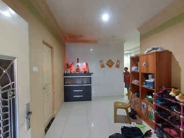DIJUAL RUMAH 2 LANTAI DI CAHAYA GARDEN BATAM