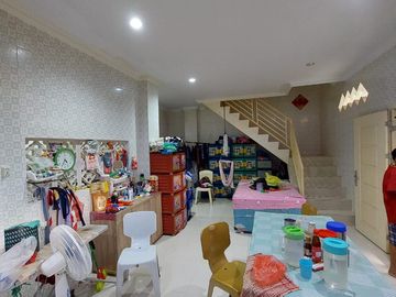 DIJUAL RUMAH 2 LANTAI DI CAHAYA GARDEN BATAM