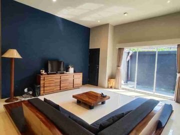 Rumah Villa Desain Mewah Dalam Pedesaan