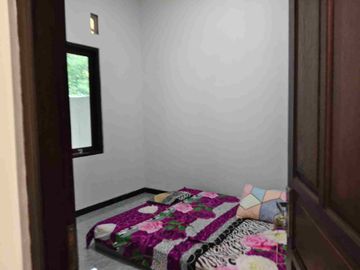 Rumah disewakan Tinjumoyo pawiyatan luhur