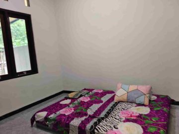 Rumah disewakan Tinjumoyo pawiyatan luhur