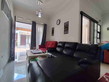 Jual Rumah Siap Huni (Second) 2 Lantai Di Arcamanik Antapani Kota Bandung, Murah Dijual
