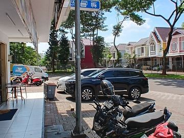 Dijual Ruko Gandeng 2 Lantai Beserta Indomaret Langsung Cuan!! Luas Total 9X14 Meter