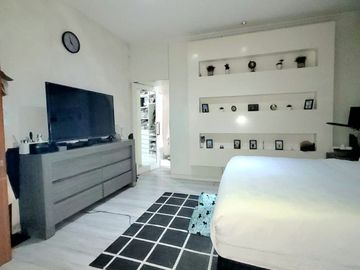 Dijual Rumah Bagus Strategis 2 Lantai Dekat Bxc Mall di Bintaro Tangsel Gb 18437