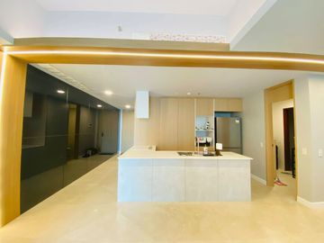 Grand Hyatt Manila Residences Bgc Condo For Rent 2 Bedrooms with Parking