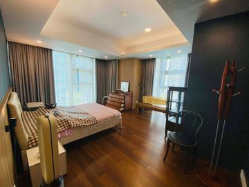 Grand Hyatt Manila Residences Bgc Condo For Rent 2 Bedrooms with Parking