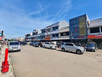 Dijual / Disewakan Ruko di Kawasan Bisnis CBD Kelapa Gading Dekat Akses Tol Ruko Kirana Timur