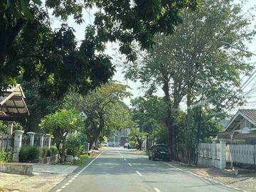 Rumah Mewah 2 Lantai LT 567 m² SHM Cempaka Putih | Kolam Renang | Best Value