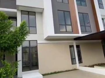 Jual Rumah Mewah Siap Huni Last Unit Type 8 Cluster Asya Jakarta Garden City – 2,95 M Saja!
