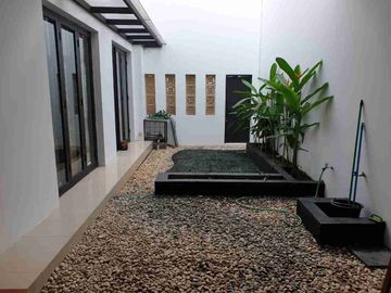 Di sewakan rumah, Raffless Hills, Cibubur, rapih, siap huni