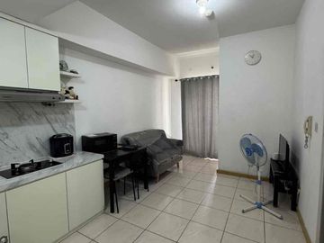 disewakan 2BR full furnished d MTown tower dacota