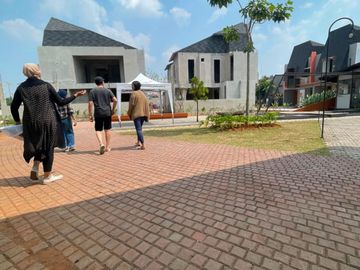 Rumah 2 lantai di pondok cabe cicilan 5 jutaan