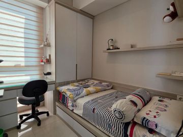 Taman Anggrek Residence 3 kamar Furnished Cantik Jual Cepat