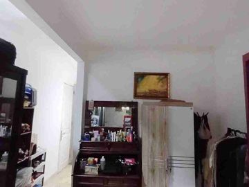 Baru Renovasi Total! Jual Rumah Bintaro Sektor 3, Tangerang Selatan