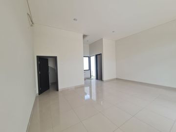 Sewa Ruko Savoy Strategis Siap Pakai, Tinggal Buka Usaha!, Jakarta Garden City, Cakung, 030