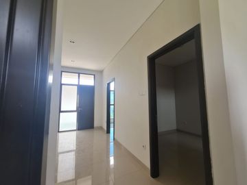 Sewa Ruko Savoy Strategis Siap Pakai, Tinggal Buka Usaha!, Jakarta Garden City, Cakung, 030
