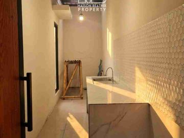 DIJUAL RUMAH 2LANTAI DIBAWAH 1M!! SIAP HUNI BISA LEWAT TOL, STATISUN SUDIMARA, BXCHANGE BINTARO DI SERUA CIPUTAT TANGSEL