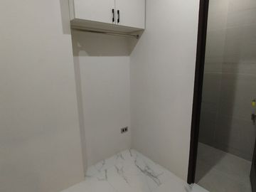 For Sale 3 Storey Modern Townhouse in Northview 1 Batasan Hills, Q.C. KSA