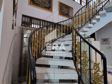 Rumah Besar di Pejaten Barat