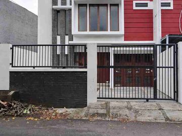Dijual rumah siap huni bebas banjir di billymoon jakarta timur