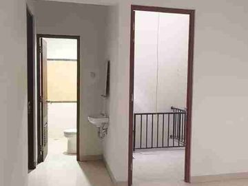 Dijual rumah siap huni bebas banjir di billymoon jakarta timur